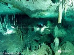�й���һλŮ��GUE Cave2����ǱˮԱ�Ŀγ����ǣ�GUE Cave 2�γ�